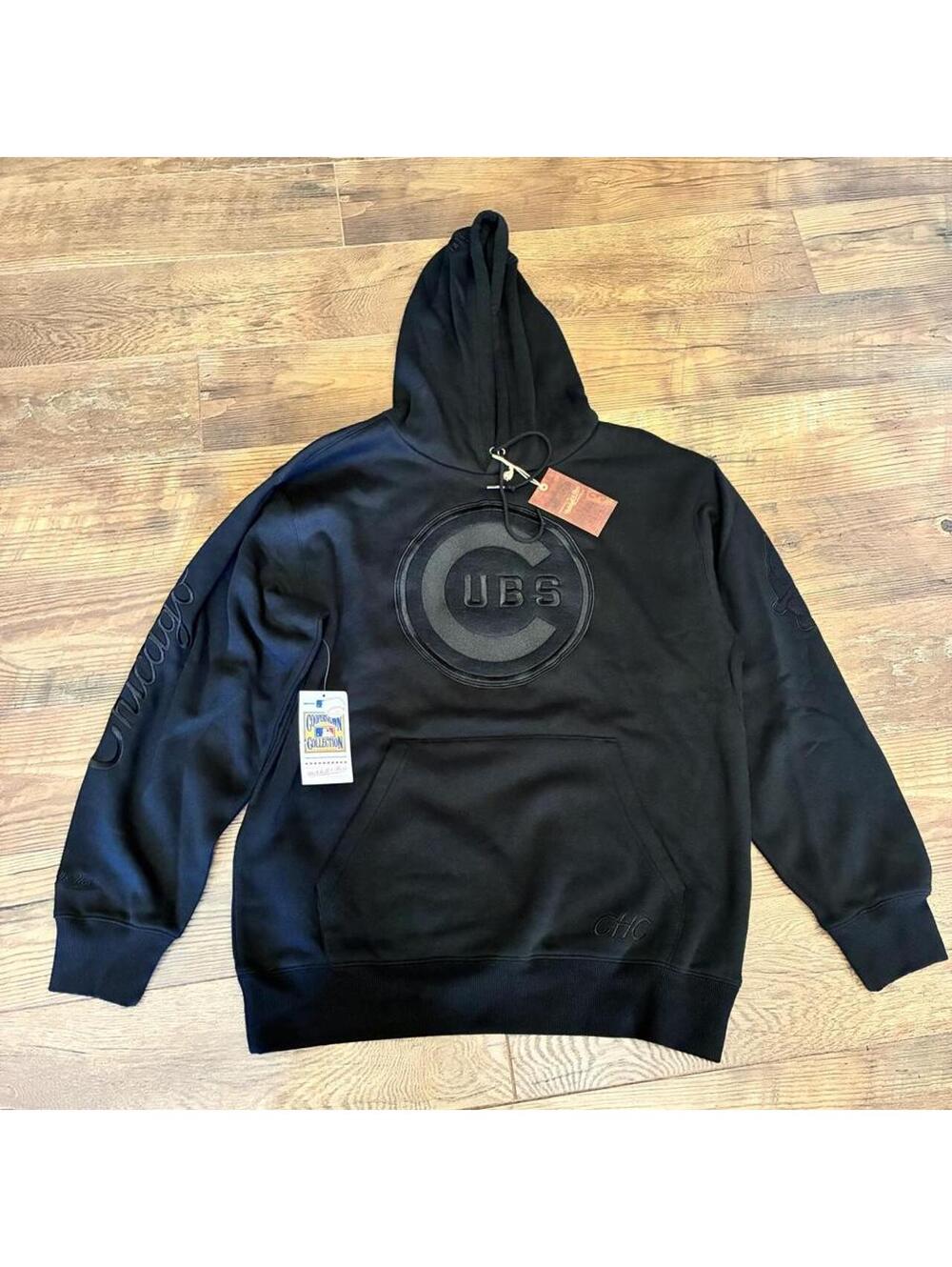Mitchell & Ness Chicago Cubs hoodie with embroidered logo Size L
